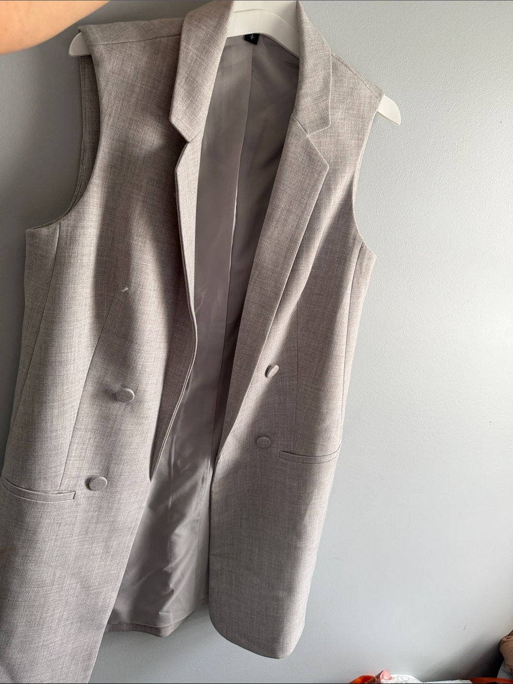 Express Women's Sleeveless Double-Breasted Blazer Vest in Light Gray